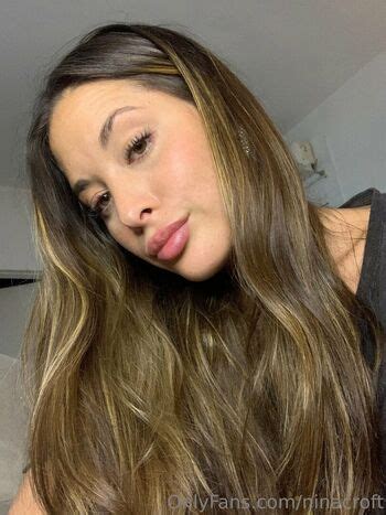 1057395592 Ninacroft Ninacroft Ninnacroft Leaked Nude OnlyFans ShemaleLeaks