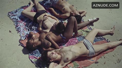 ELIS MENEZES Nude AZNude