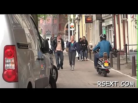 Slim Babe Gets Her Ravishing Shaved Peach Licked With Excitement XVIDEOS