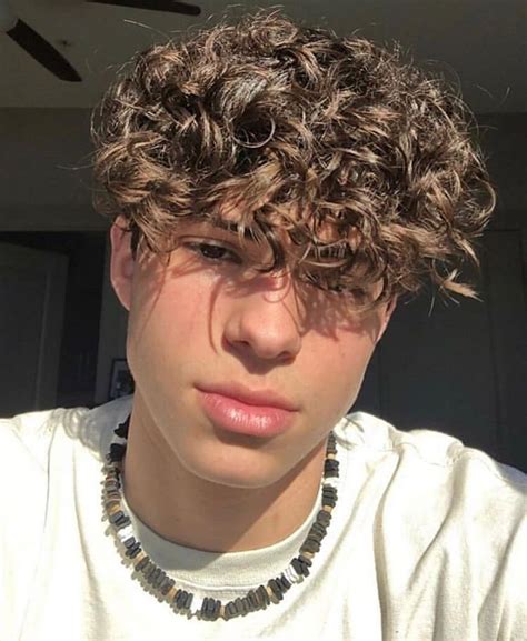 713 Me Gusta 3 Comentarios Aesthetic Boys 🥀 Mikeboyys En