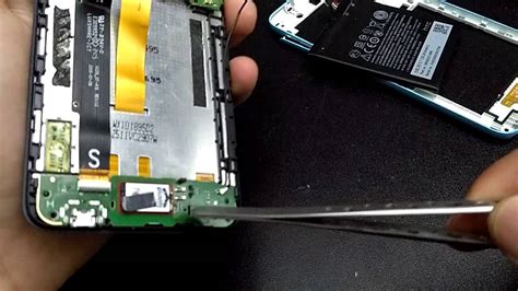 How to disassemble HTC Desire D626, D626ph, 626G Take apart Tutorial ...