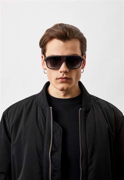 Очки солнцезащитные Armani Exchange AX4104S 80788G, цвет: черный ...