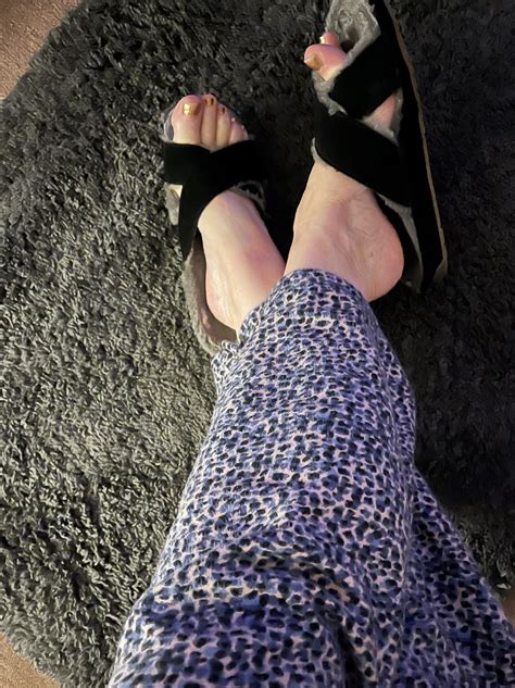 Mature Findom On Twitter Time To Get Cosy Https T Co Y75HoEhjAq Twitter