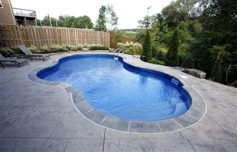 Freeform Vinyl Pools | Inground pool designs, Inground pool coping ...