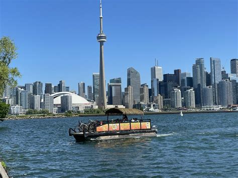 Visiting the Toronto Islands: a local's guide