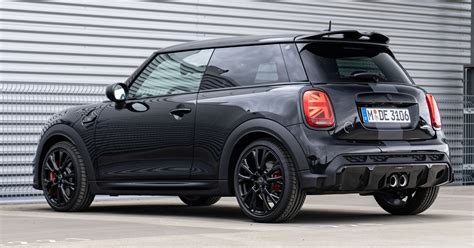 2023 MINI John Cooper Works 1to6 Edition - 231 PS, six-speed manual ...