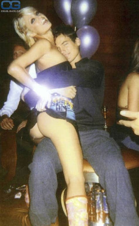 Paris Hilton Nude Pictures Onlyfans Leaks Playboy Photos Sex Scene Uncensored