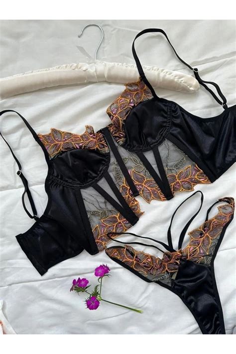 Black Floral Embroidered Lace Lingerie Set Bustier Corset Top And Panty Sexy See Through