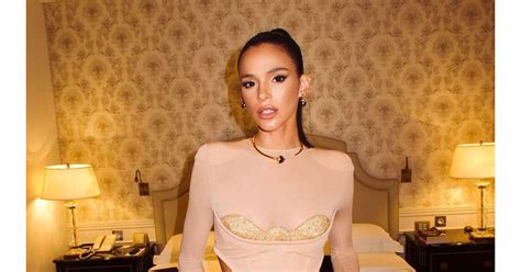 Bruna Marquezine Investiu Em Um Conjunto Na Cor Nude By Atelier Versace Purebreak