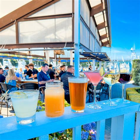 Find the happy hour at Johnie Browns tonight 7