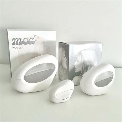 MOD VANILLA by ARIANA GRANDE (2022) | The Black Narcissus