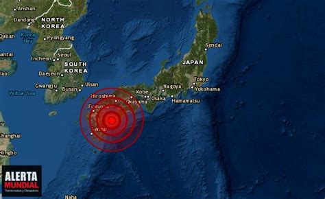 Fuerte Terremoto Sacude Los Edificios El Suroeste De Shikoku Jap N