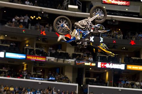 Moto X Freestyle Gallery Racer X