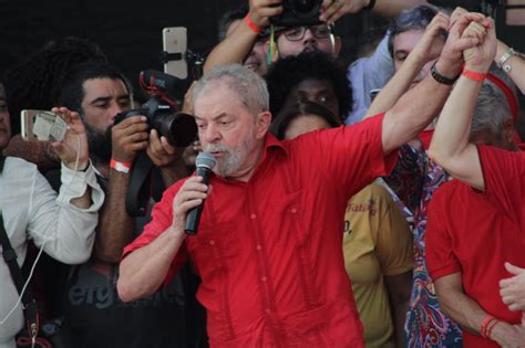 Comitê Metropolitano em Defesa da Democracia e do Direito de Lula Ser