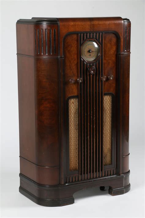 Rogers Majestic Floor Model Radio