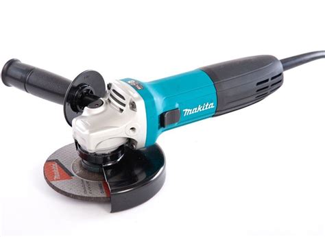 Угловая шлифовальная машина (УШМ) Makita GA 5030