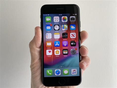 iPhone SE 2020: Why You Can’t Use The iPhone 7 Battery Case & 3 More ...