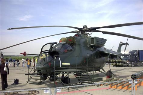 Mil Mi-35M: Hubschrauber / Helicopter