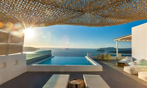 Infinity Pool Santorini Cosa Sono E Perché Fanno Impazzire I Turisti
