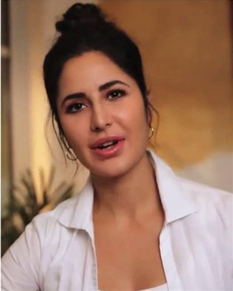 Pin By Ashul Kedia On My Sweety Kat Katrina Kaif Photo Katrina Kaif Hot Pics Angled Bob
