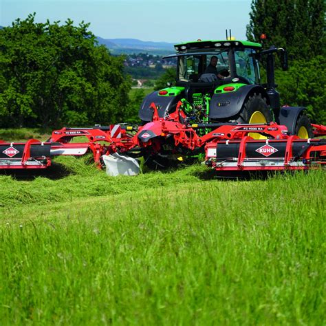 Kuhn Launches Triple Gang Mower Conditioner With Integrated Swath