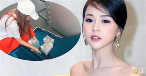 Hot Girl T X Ch Vali Ti N I Mua Xe Sang G Y Ch