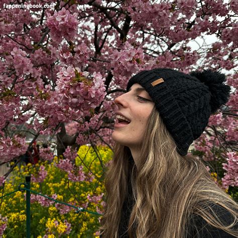 Seerasan Nude OnlyFans Leaks Fappening FappeningBook