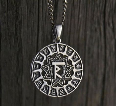 Руны обереги и их значение для мужчин: как использовать руны для защиты ...