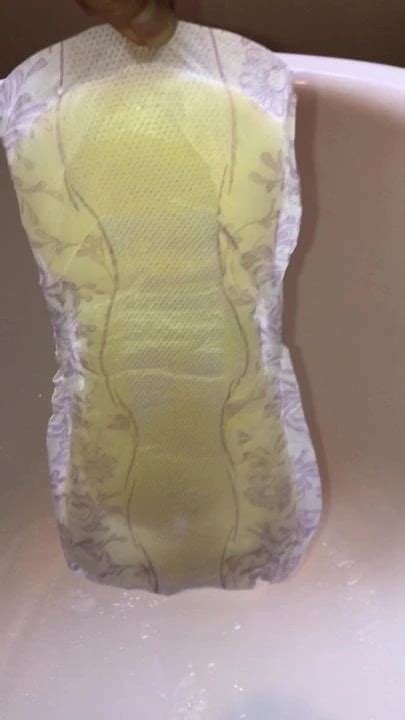 Pissing On A Tena Maxi Pad Gay Amateur Porn XHamster