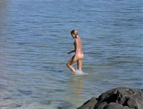 Véronique Jannot nude pics page 4