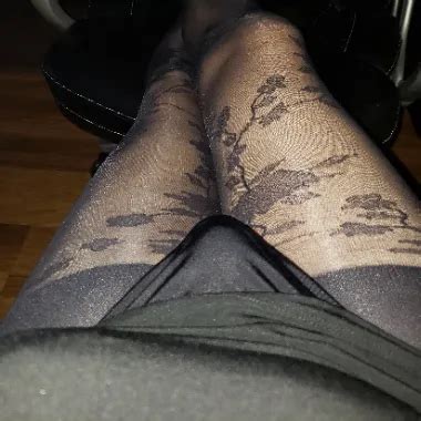 Amerikanische Milf Zigeunerin F Chsin Reibt Ihren Haarigen Muff W Tend Xhamster