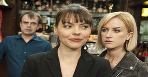 Coronation Steet Tracy In Lesbian Shocker Daily Star