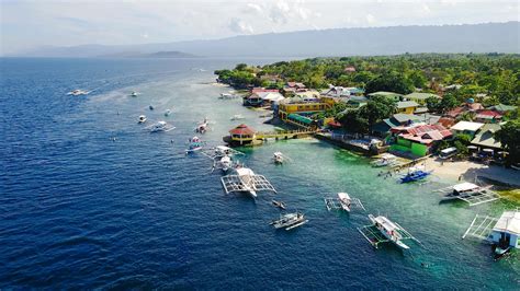 Inns in Oslob from $9/night - KAYAK