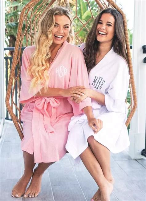 Blonde Or Brunette Nudes By George CMS