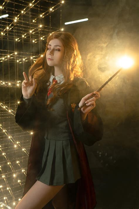 Hermione from Harry Potter by Anastasia Komori : r/Cawwsplay