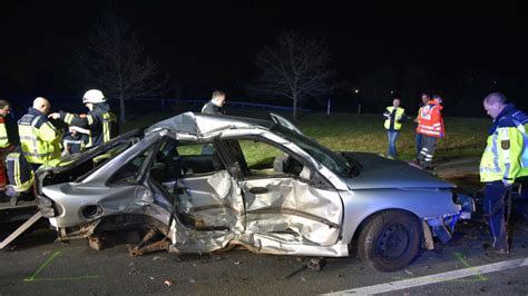 Heidelberg Kirchheim Tödlicher Unfall mit drei Autos auf der B535