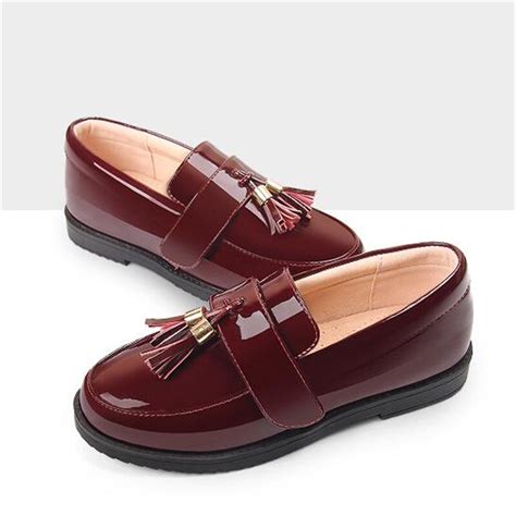 Новые детские модельные туфли; черные лоферы с кисточками; кожаная ...