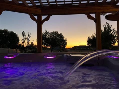 Tips For Finding Private Hot Tubs For Couples Hot Spring Spas