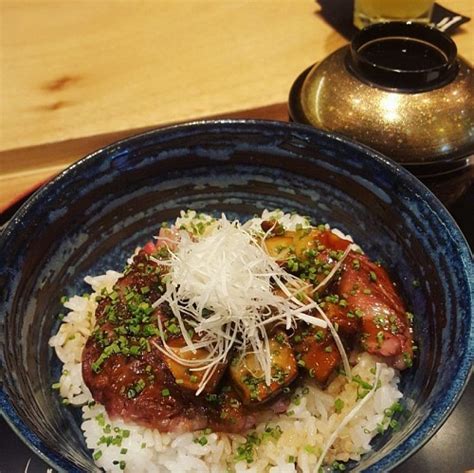 Sushi JIN: Singapore's Premier Destination for Authentic Japanese