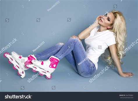Beautiful Sexy Blonde Female Model Roller Stock Photo 564799882 Shutterstock