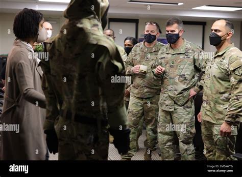 maj gen antonio  munera fotos und bildmaterial  hoher aufloesung