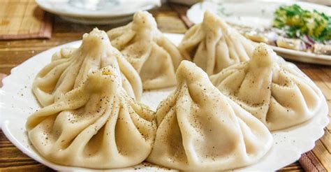 Как правильно есть хинкали - "Добрый-Совет.Ru"