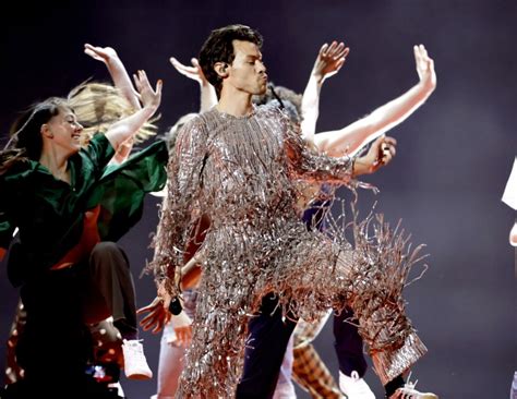 Harry Styles Sparkles In Grammys Performance Of As It Was