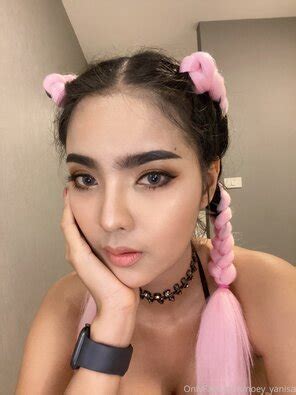 Noey Yanisa Thai Onlyfans Girl MegaOnlyfans Reddit Community 69 Porn Pic