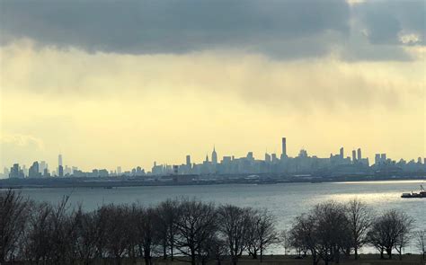 New York Skyline from Queens — Resident Life at Kendal on Hudson