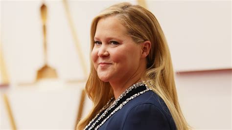 Inside Amy Schumer Sketches Take Aim At Roe V Wade Reversal