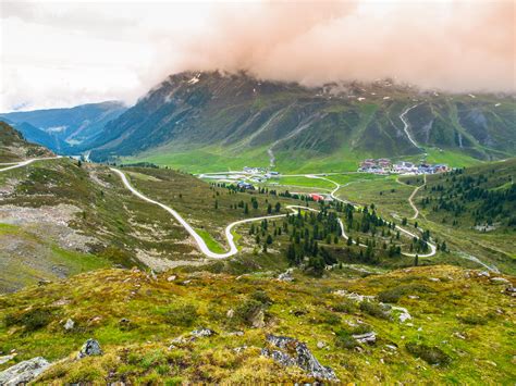 Scenic roads near Innsbruck - KONGRES – Europe Events and Meetings