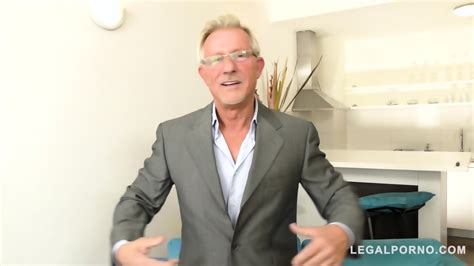 Attooed And Curvy Anissa Jolie Gets Her Big Ass Fucked