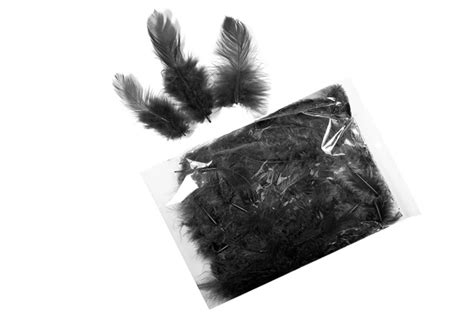 Перья декоративные для творчества, черные 10 гр - купить с доставкой по ...