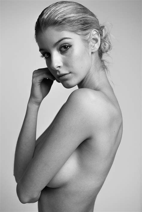 Ashley Marie Dickerson Nude TheFappening The Fappening